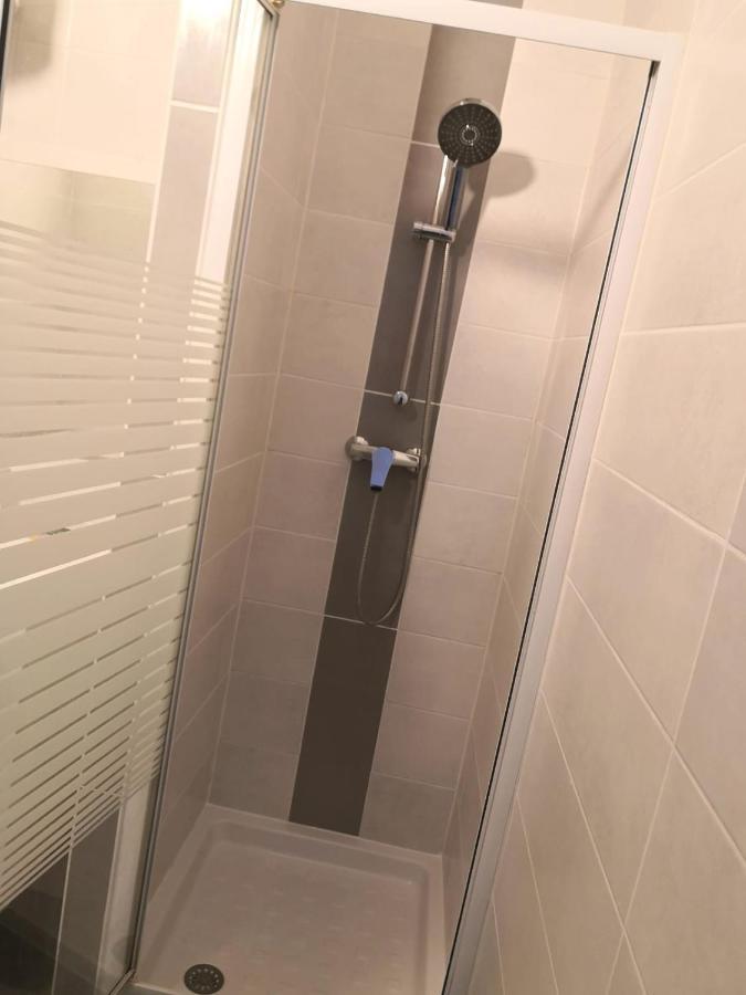 Le Cosy Studio Logement Entier Parking Gratuit Algrange 外观 照片